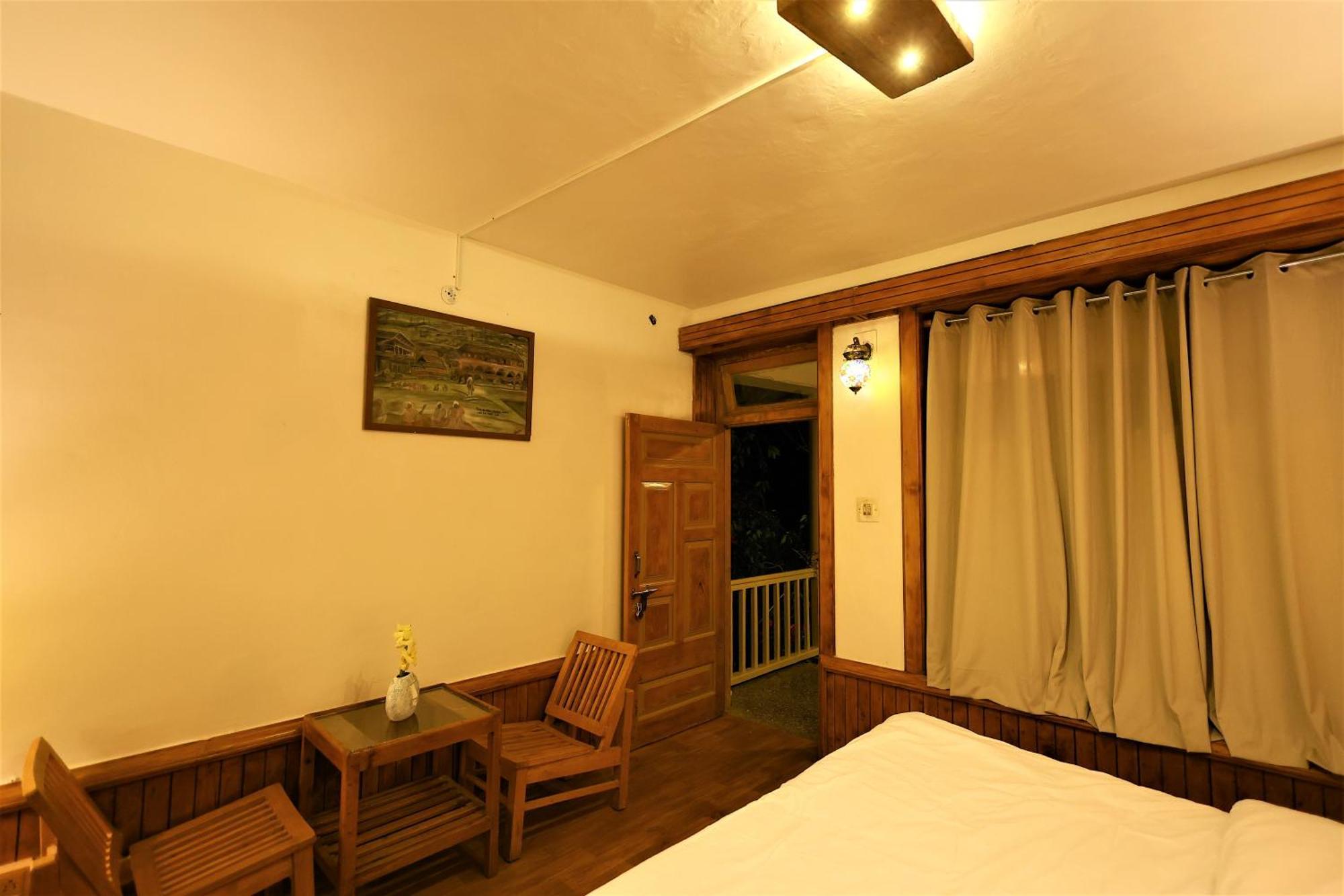 Beholden Stay And Cafe - A Luxury Boutique Hotel In Manali Manāli Buitenkant foto