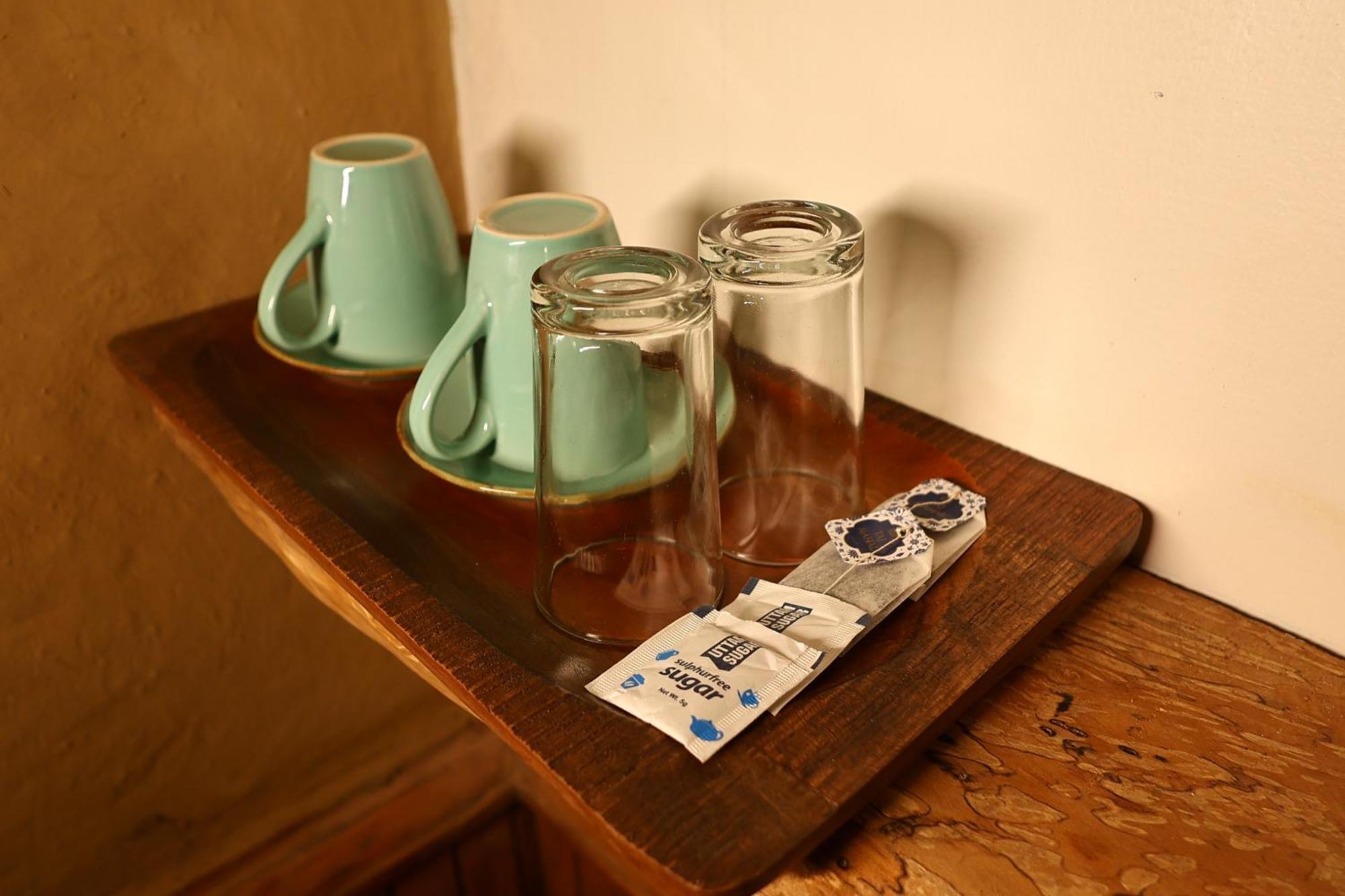 Beholden Stay And Cafe - A Luxury Boutique Hotel In Manali Manāli Buitenkant foto