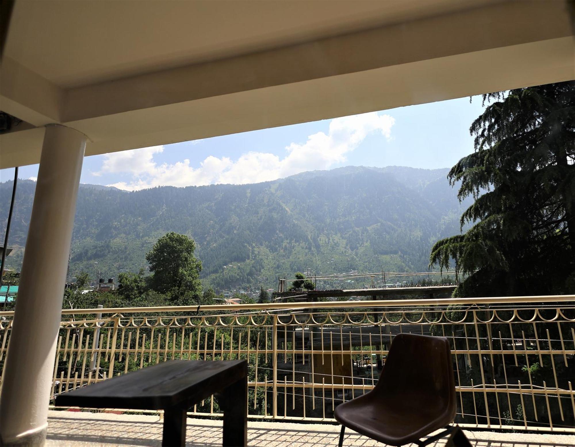Beholden Stay And Cafe - A Luxury Boutique Hotel In Manali Manāli Buitenkant foto